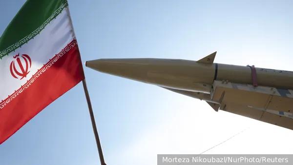 伊朗首次使用 “哈迪德・卡西姆” 导弹打击美国和以色列的基地。
据伊朗媒体报道，