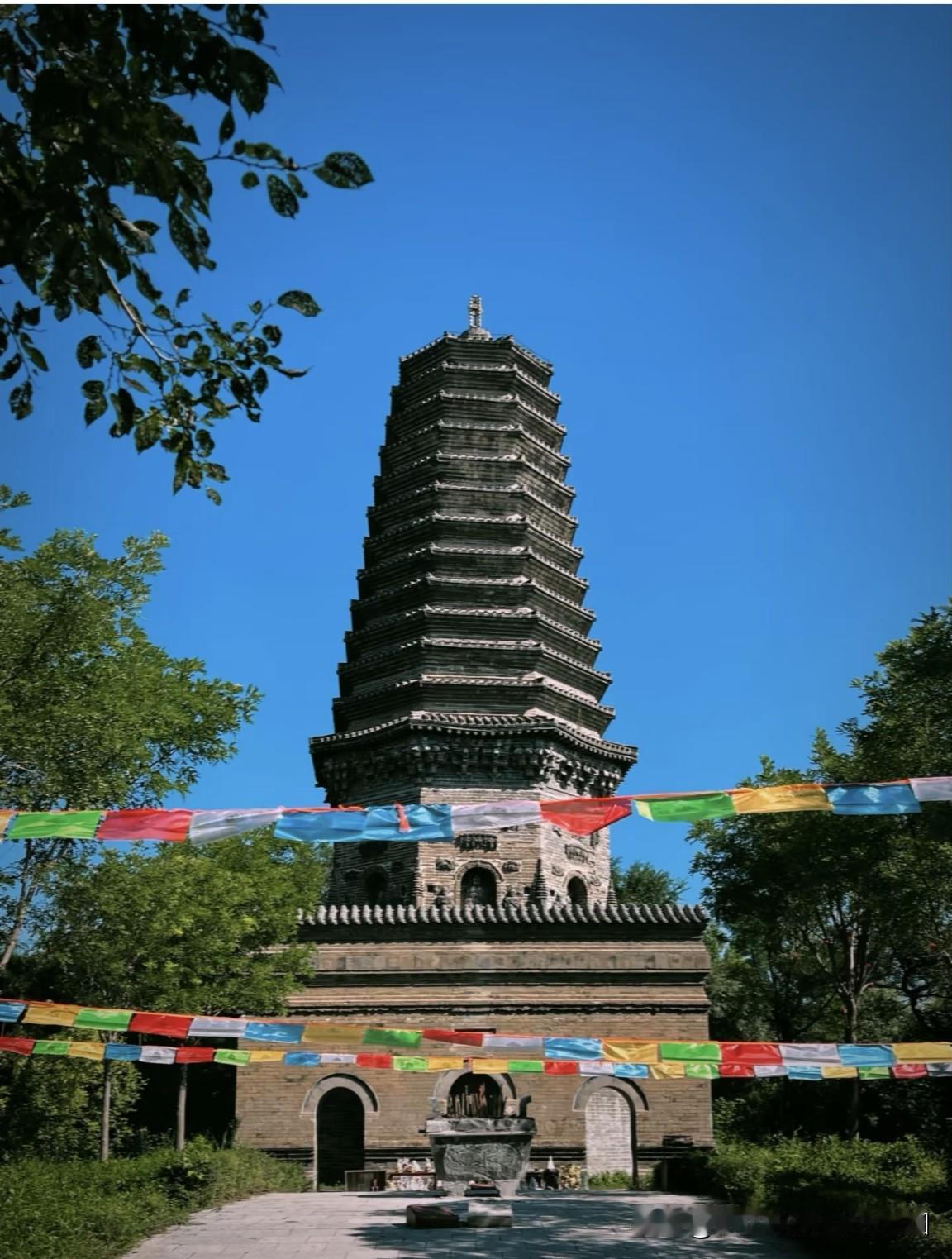 这个六月，来沈阳康平凑热闹！顶级自行车大赛来了。
 
沈阳康平，今年夏天真的太热