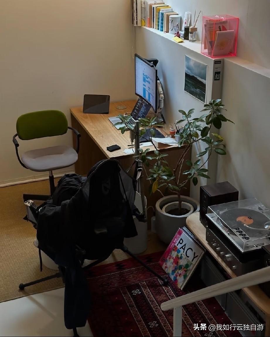 日本博主 izyukeikaku独居loft
高挑的层高构筑出loft独有的开阔