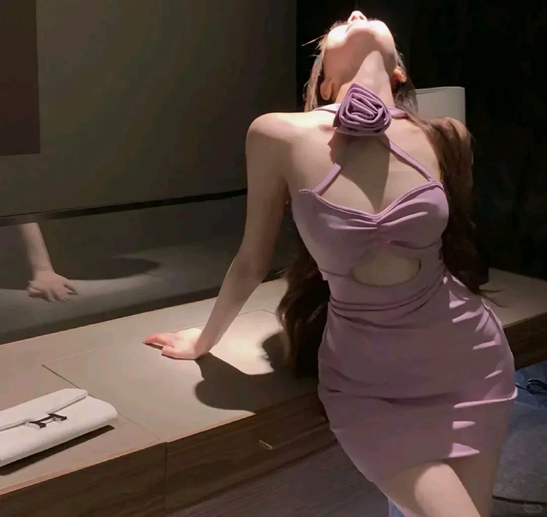 婚外情里的男人最可悲的是：知道了女人的真实面目却又舍不得放手。 这才是...