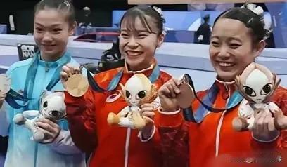 女子全能丢金！中国体操女队冲击亚运14连冠的目标受挫，就在昨天，队伍历史首次丢掉