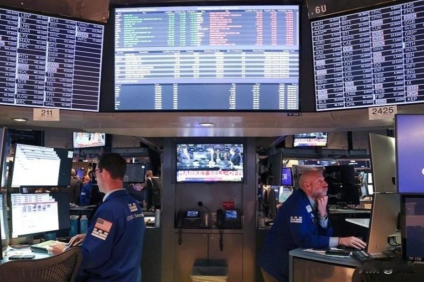 谷歌股价盘前大涨4.2%，将成为第四朵金花，
谷歌总市值将首次突破4万亿美元，成