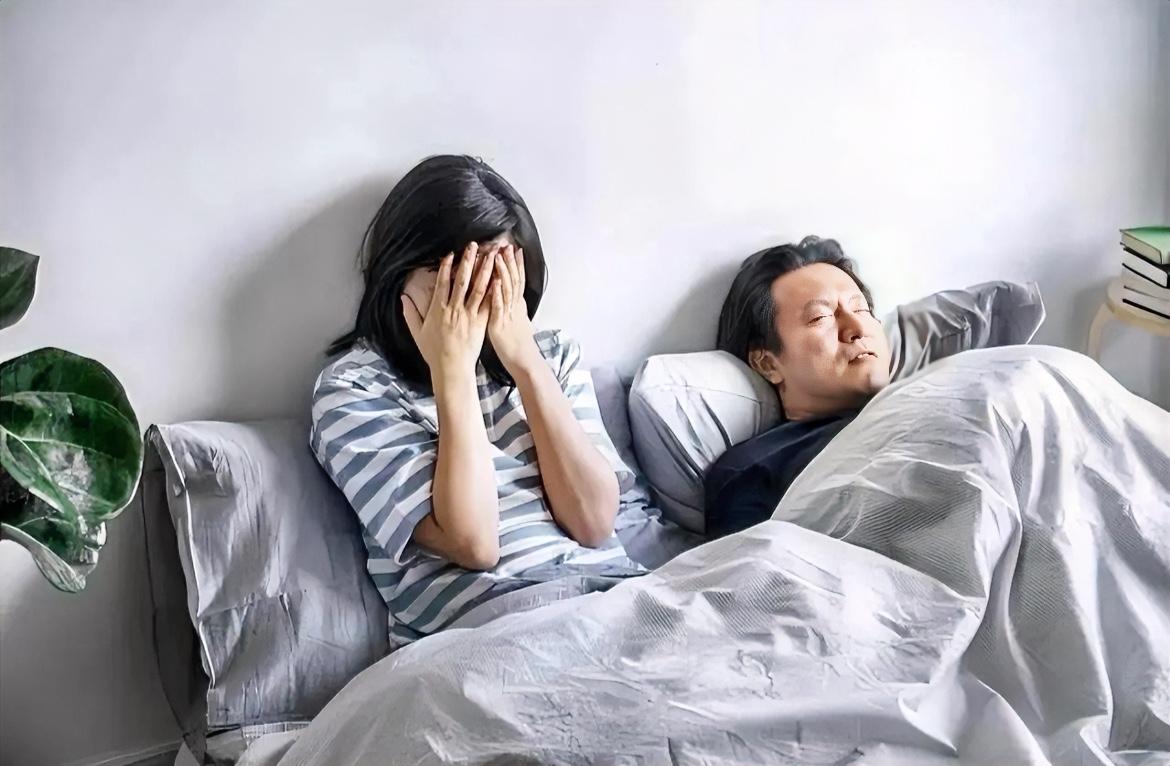 越是难的时候，越别卑微讨好任何关系

这是一个去伪存真的时代。经济环境不好，大家
