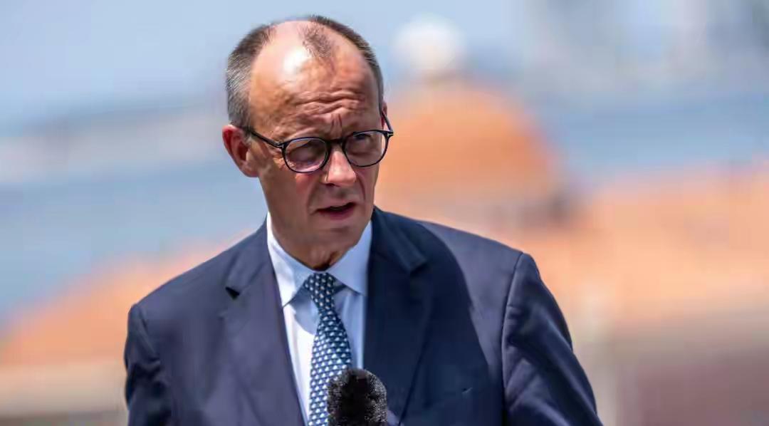 【成事不足败事有余】
德国总理默茨11月24日表示，预计美国提出的乌克兰和平计划