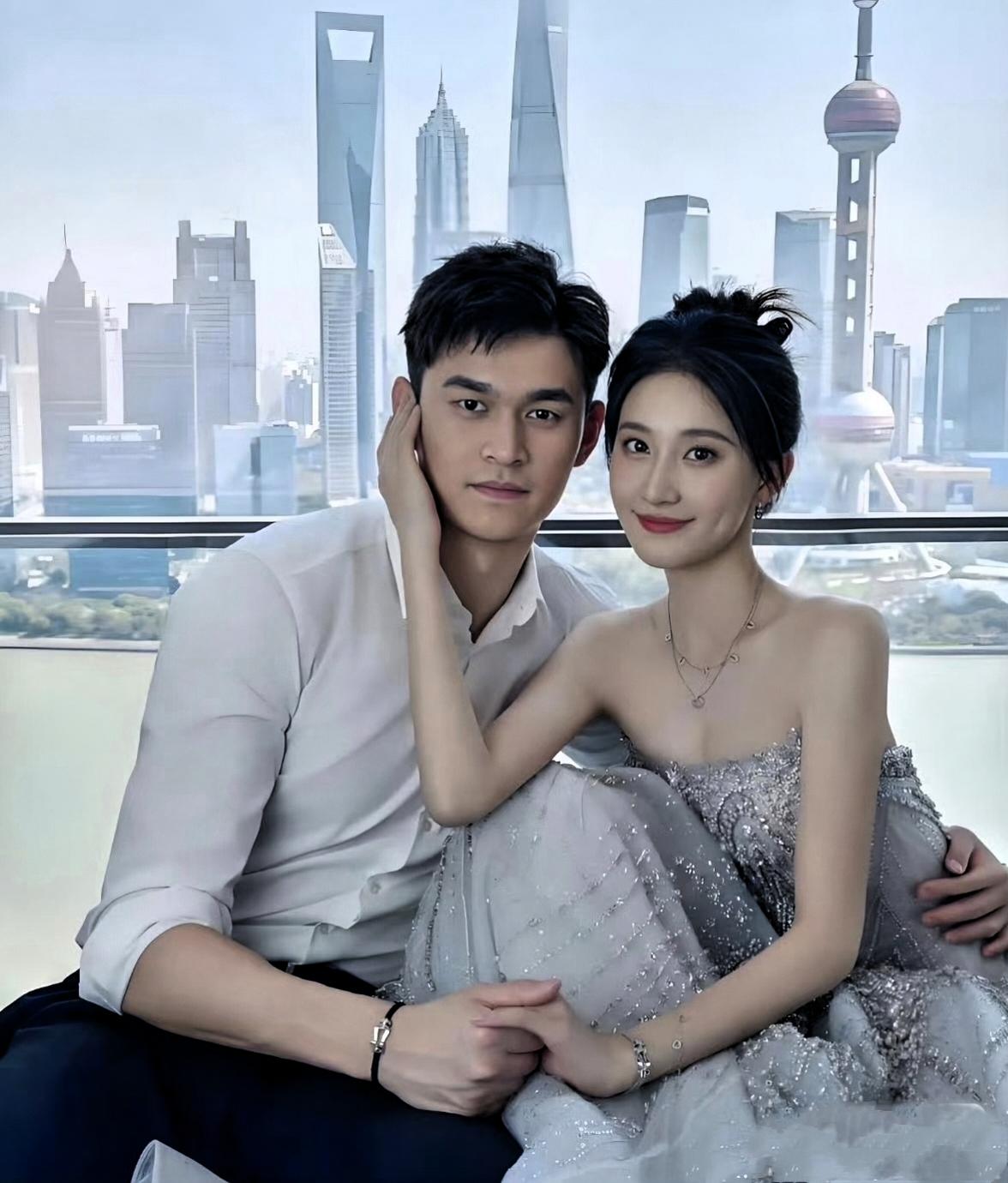 真的！把对名人的滤镜去掉吧！
两个人适不适合在一起，真的还是要看三观和人品的，名