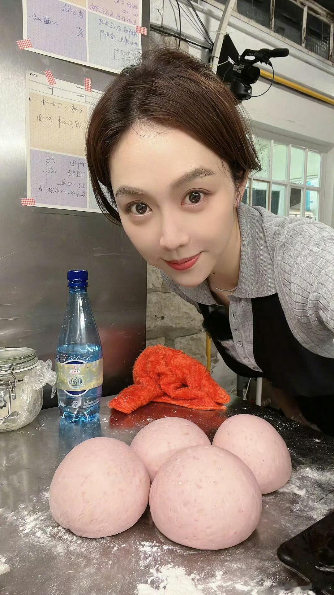 娱乐圈还有多少隐藏大厨 娱乐圈真是不缺厨艺高手[泪] 罗拉、姜妍、吴千语，每位都