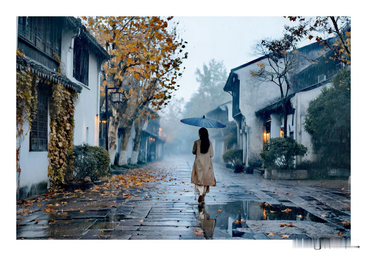 《穿秋裤的终极考验》
上联抛来“秋雨绵绵七八天，暑去凉来加衣裳”，我捧着热乎的茶
