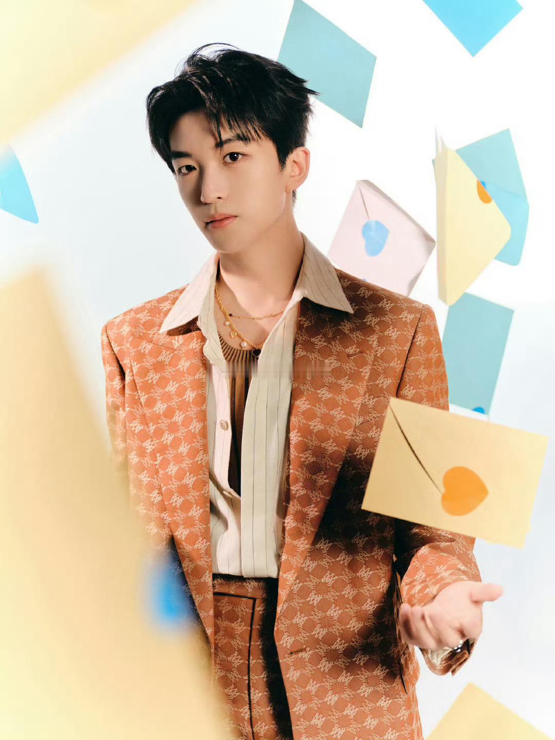 黄子弘凡粉丝的嘴是真严啊太绝了[锦鲤附体] ​​​