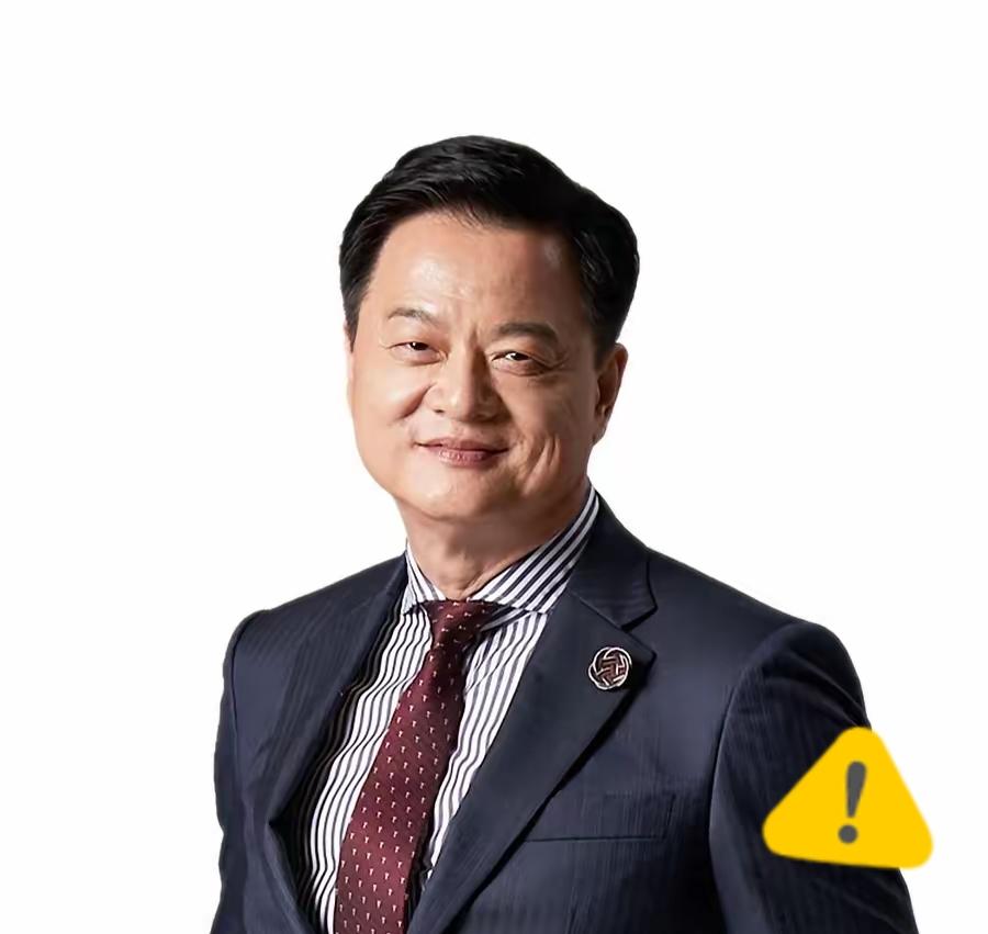 只谈和平不谈统一？马英九的“中立”，其实是在给台独留缝隙
 
周锡玮的“棍子比喻