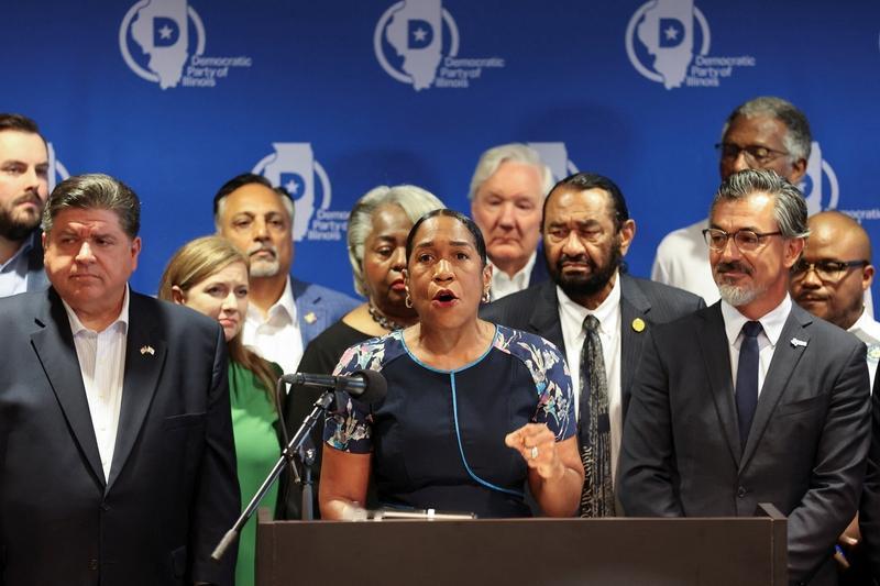 美国政治极化程度相当严重，这极有可能诱发更多暴力事件。回首往昔，在政治极化的形势