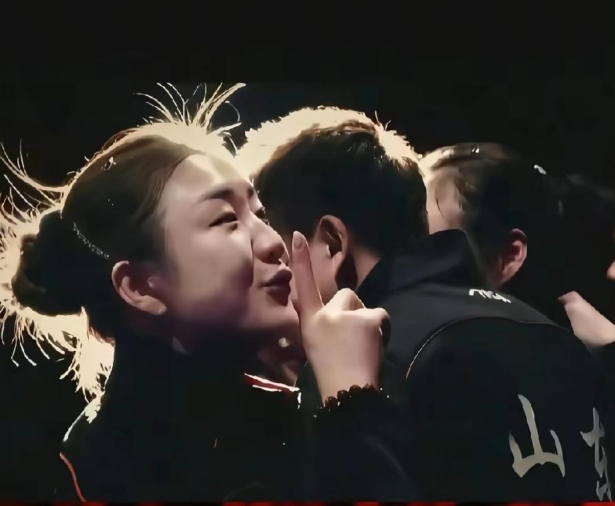 越来越发现陈梦是个“宝藏女孩”！她沉着冷静，无论外界的质疑嘘声多大，即使内心已是