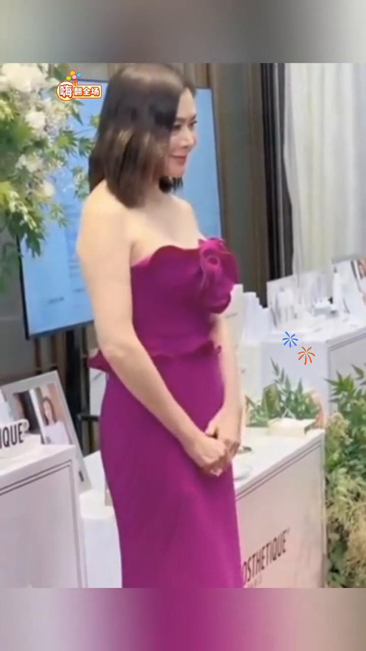 香江第一美人关之琳。
60岁关之琳。
喜欢就点个关注吧！