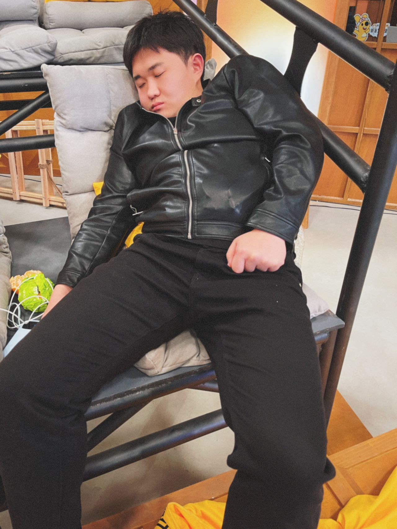 戴向宇复工  还记得前不久和被卷入了一场无妄之灾，戴向宇还被造黄谣，这次满血复活