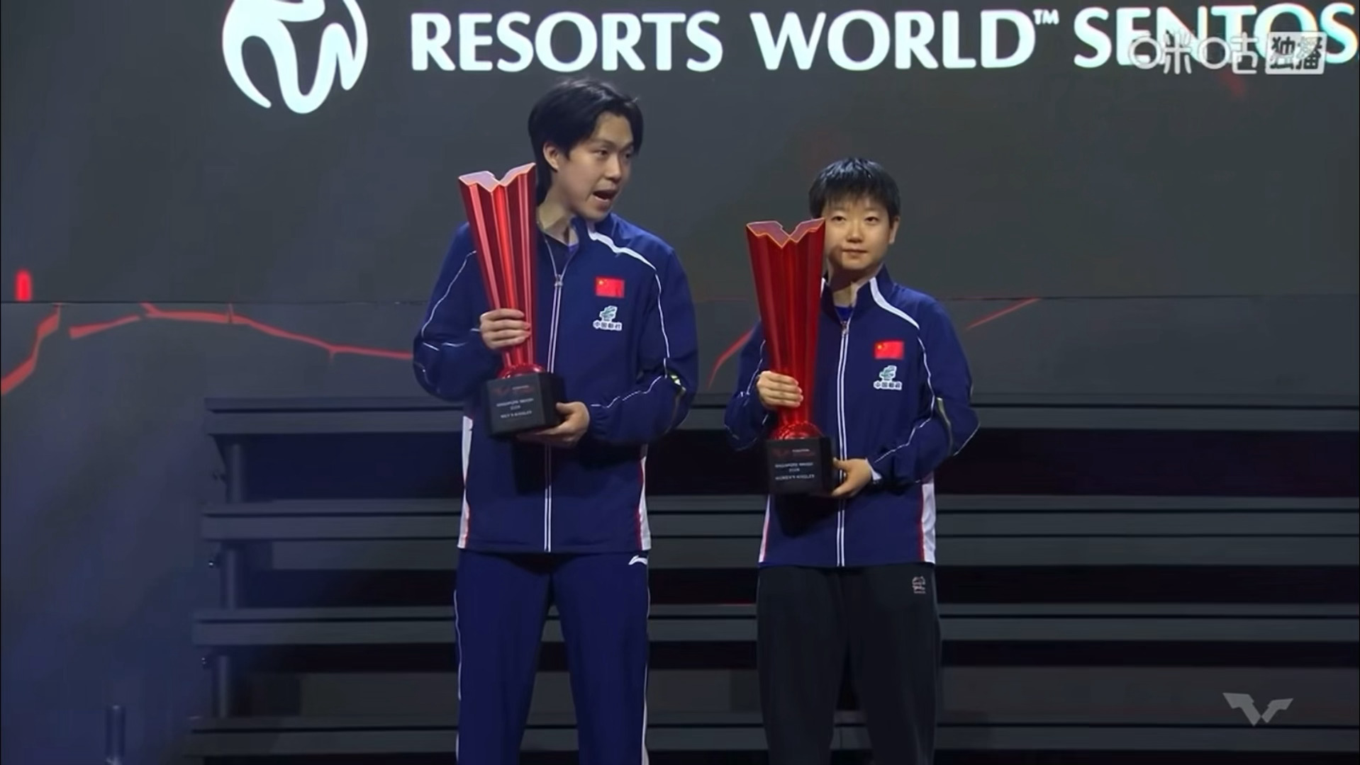 你俩很熟吗 一来就拌嘴 