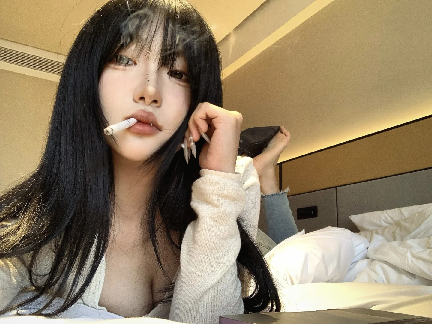 ⦮. ̫.⦯ ⟆
