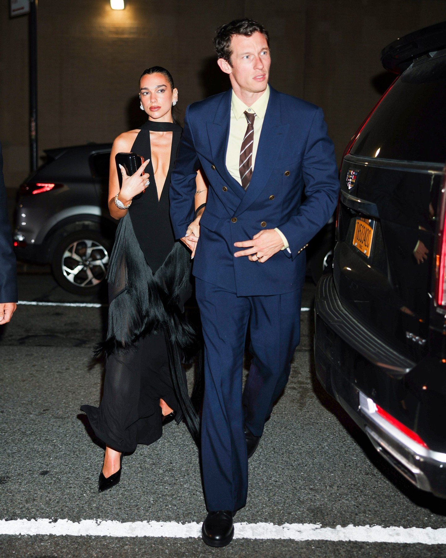 这图真的神了！啪姐和卡哥婚后的首次亮相啪姐Dua Lipa和卡哥Callum T