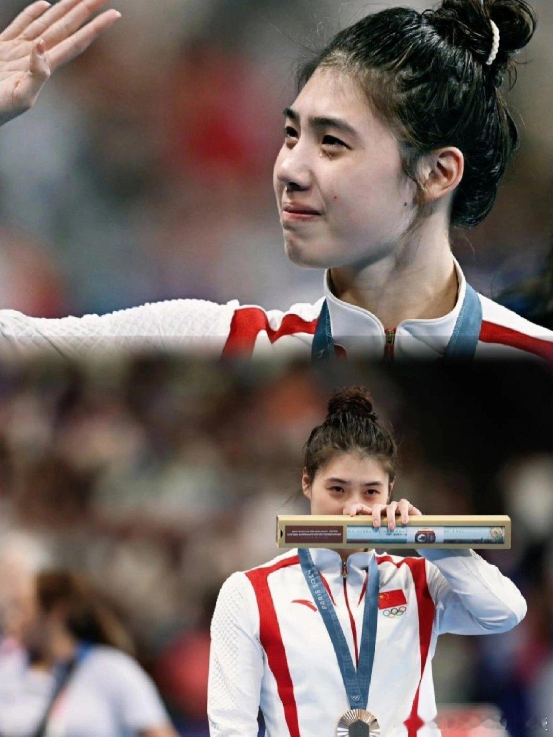 #永远可以相信游泳队的颜值# 奥运会上的小孩姐小孩哥们，不光实力强劲，颜值也超高