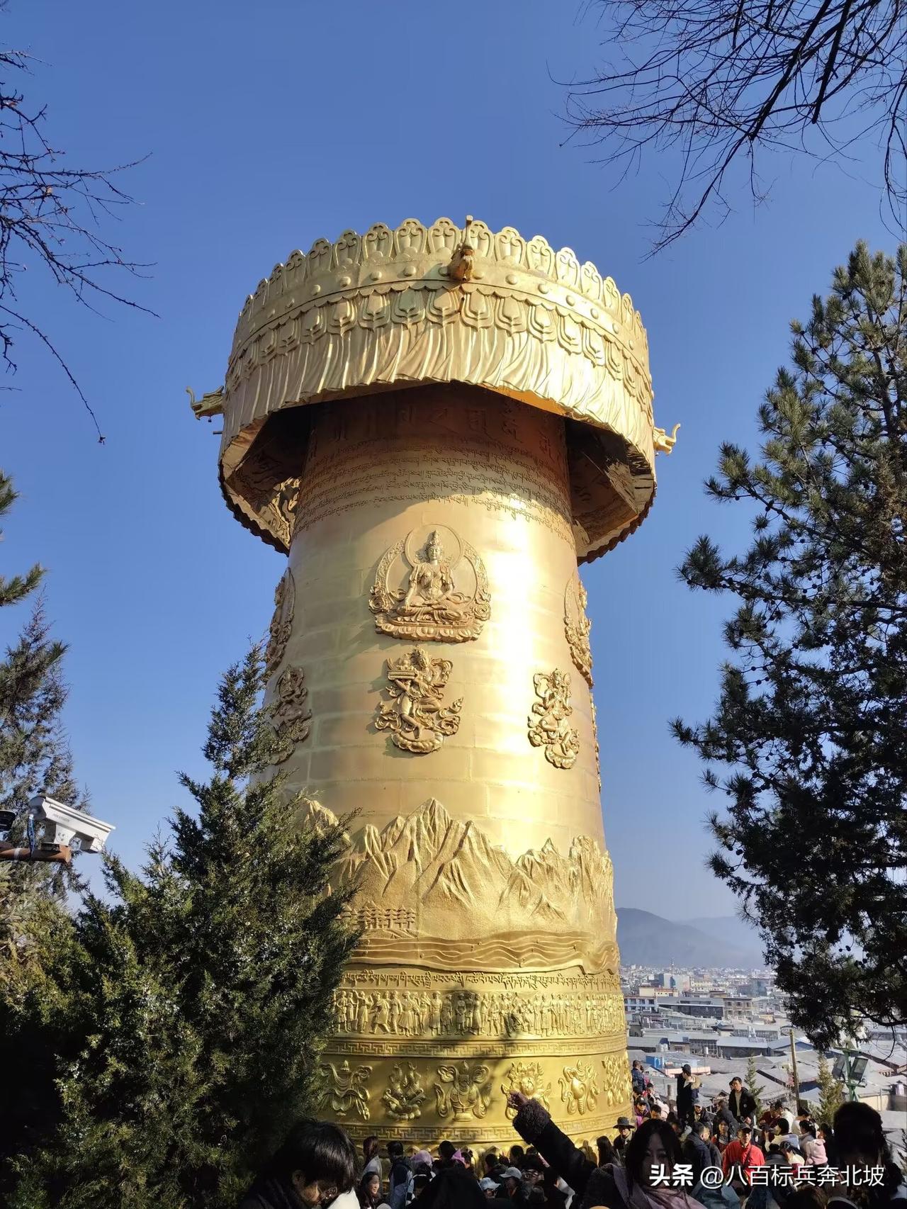 镜头拾山河｜把沿途风光收藏！
 
       我喜欢用手机镜头，记录旅途中不期