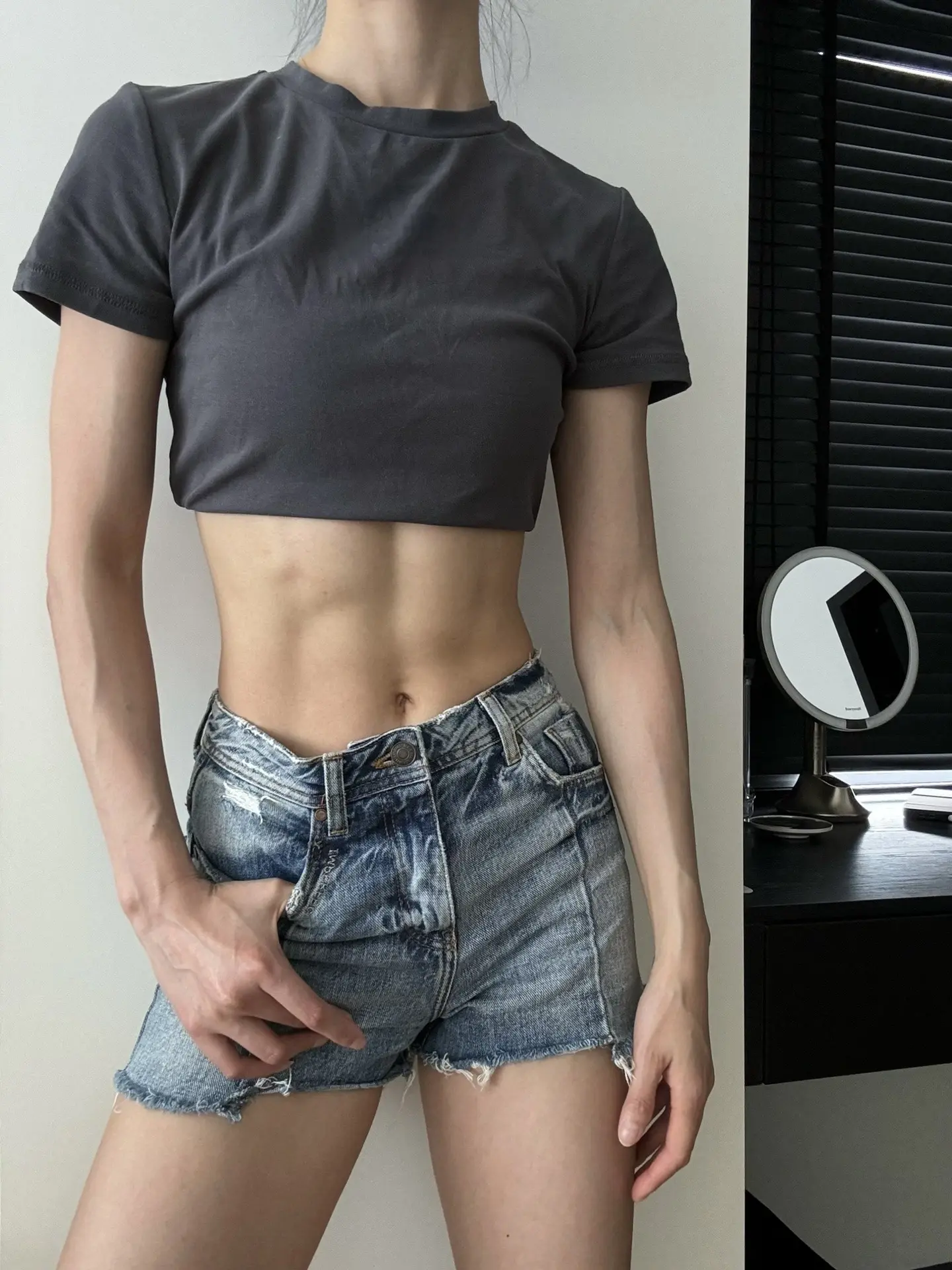 是女生～