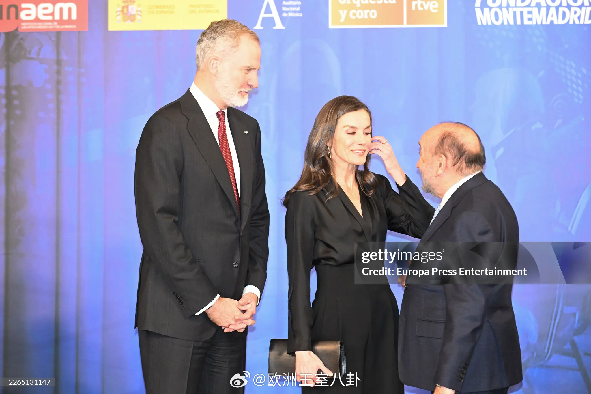 3.6 西班牙国王菲利普六世和王后莱蒂齐亚欣赏纪念音乐会 