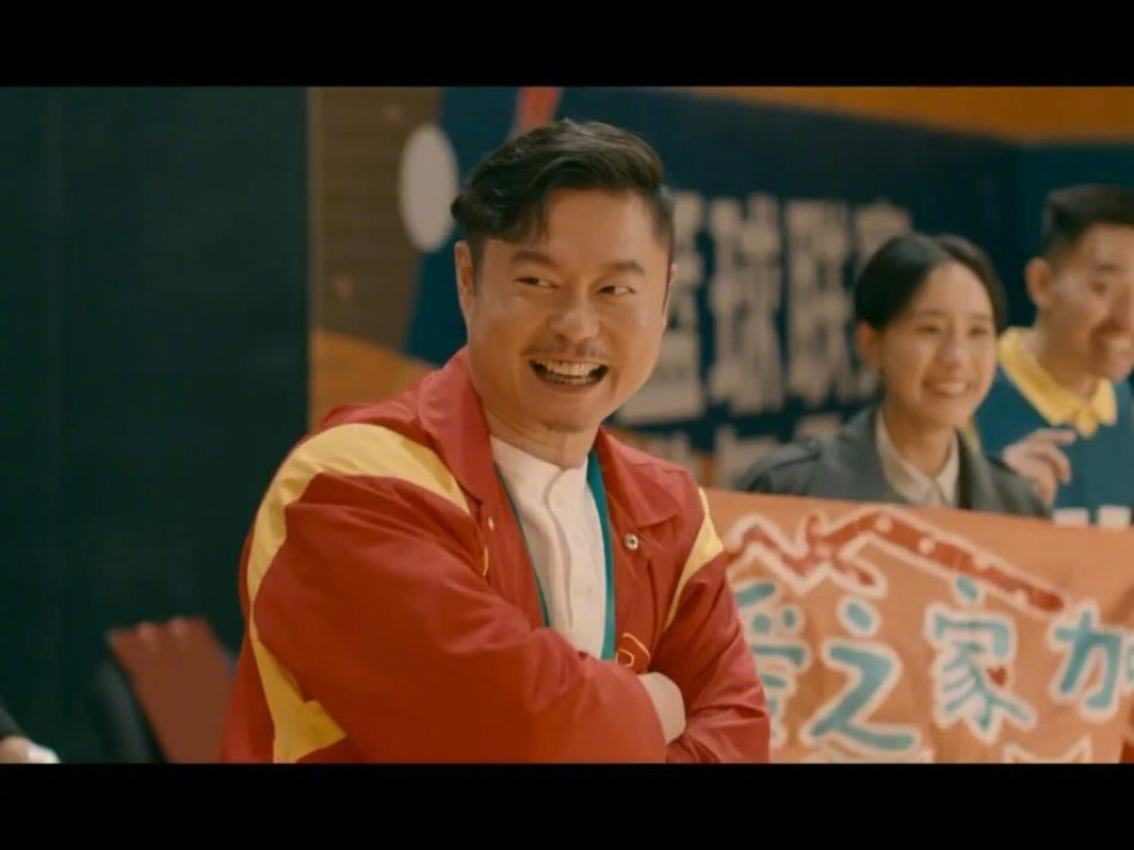 魏翔质疑王多鱼成为王多鱼抽象踢球的风还是吹到了魏翔这里！毕竟七年前看王多鱼踢球还