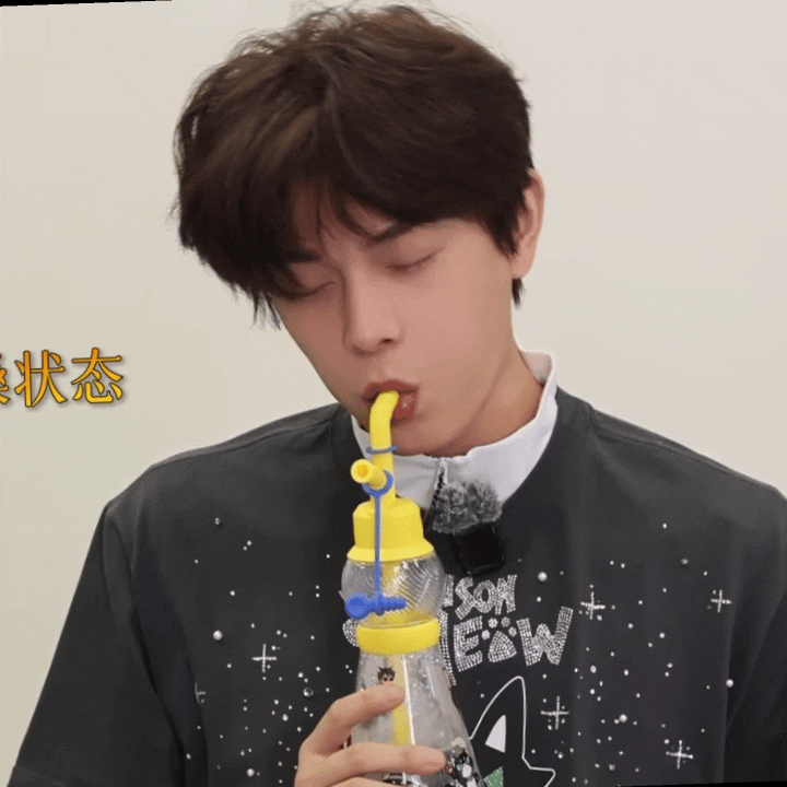 太美好了伟大的向导！ 丁禹兮成都演唱会舞美太漂亮了