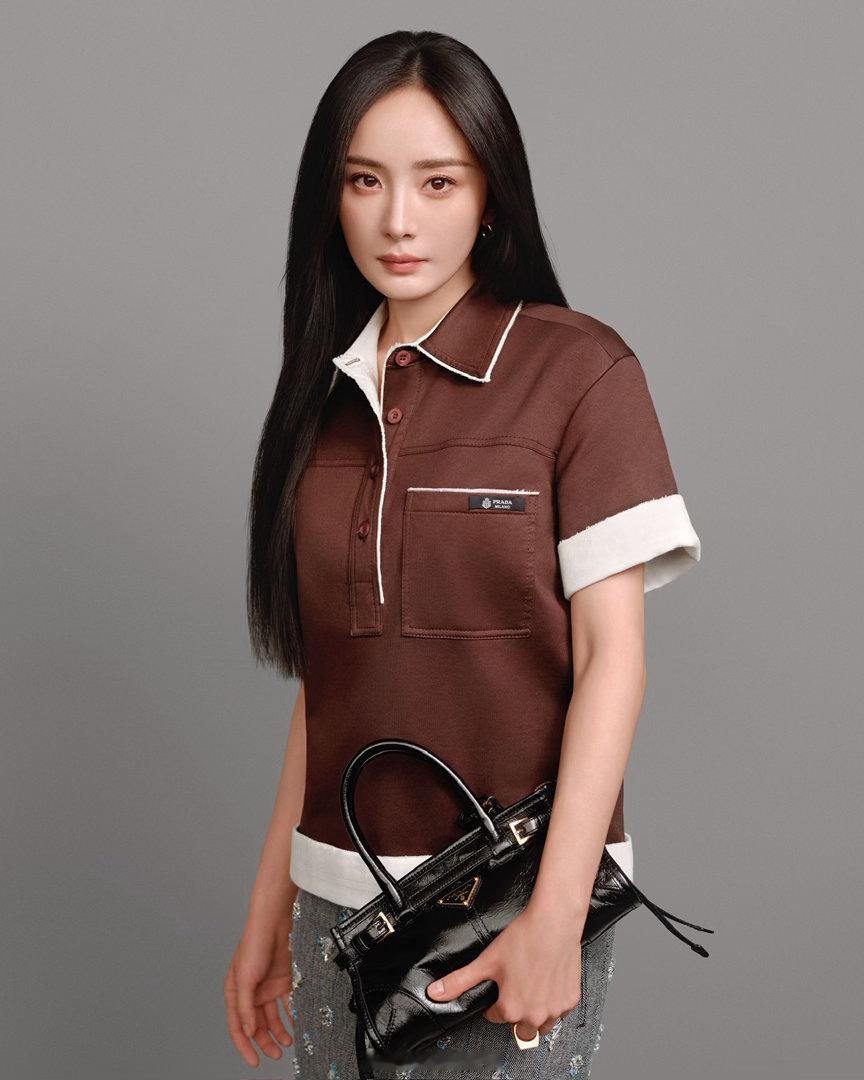 杨幂脸被蒸汽眼罩烫伤了什么牌子发出来避雷一下，小幂日常护理也要小心啊，听说杨幂后