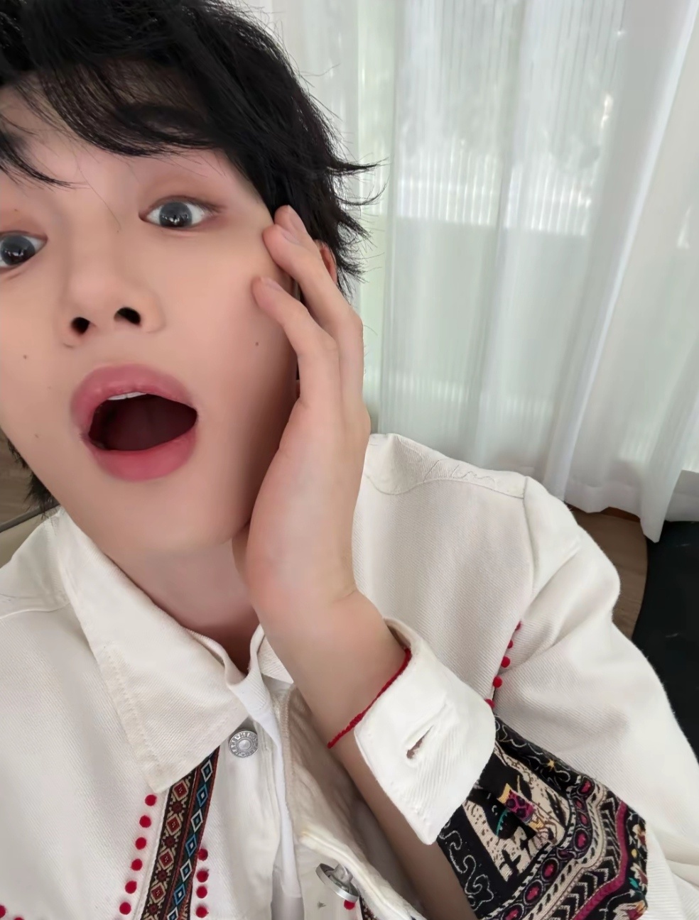 既是男孩又是男人 好爽