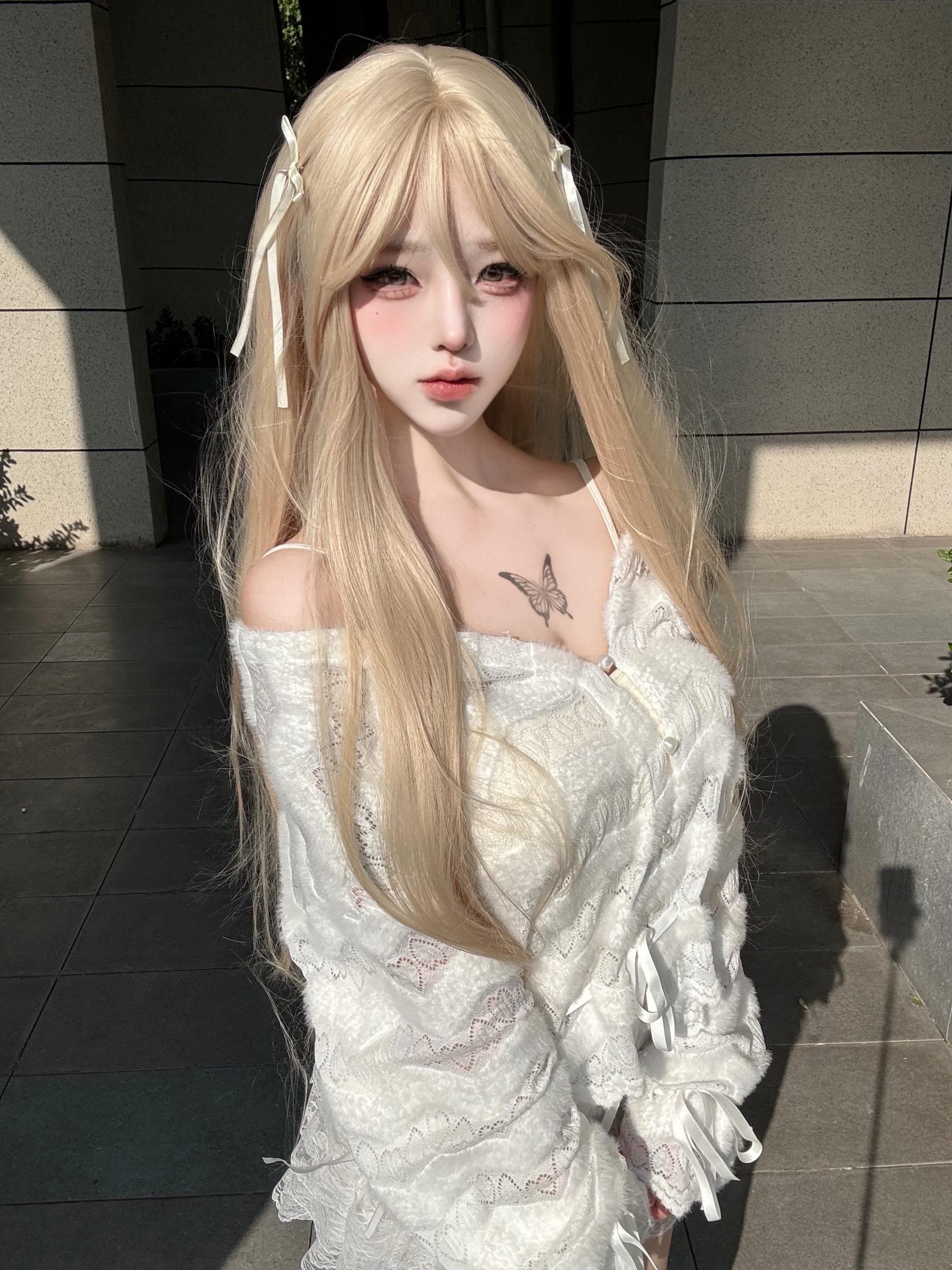 此女神来的。