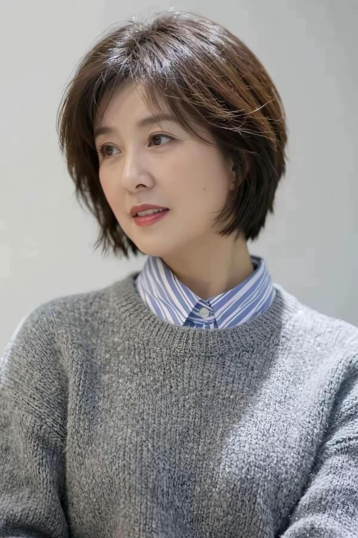 优雅自信穿搭分享