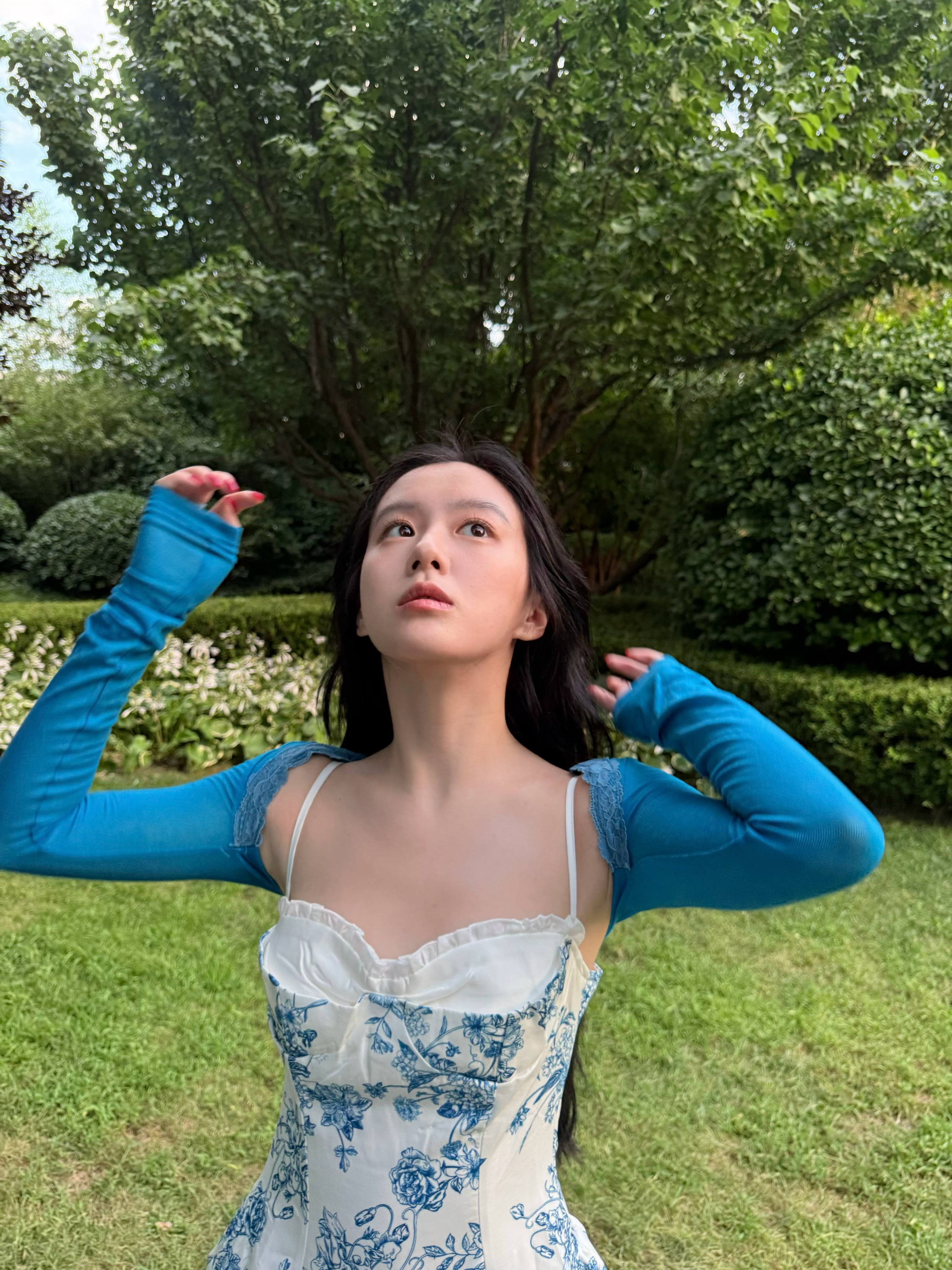 包上恩 🐰包上恩李瑶英 🐰包上恩明月千里 当世界凉如荒岛 我们依然会是彼此的