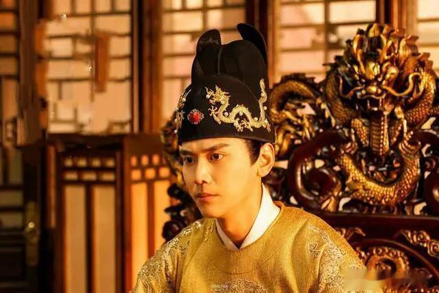 洪武元年，朱元璋在紫金山建国大明，而他的这个国号取得相当莫名其妙，因为按照以往的