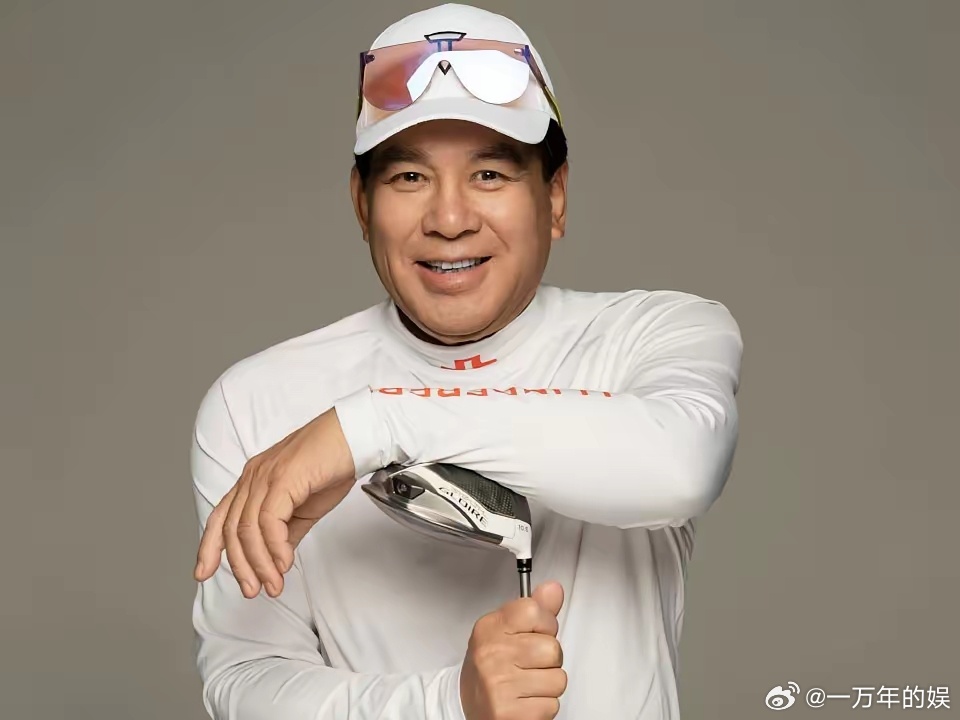 这次朱时茂唐突了，不是因为他出什么丑了，而是偶遇时说的“原来是小子啊”这句话竟然