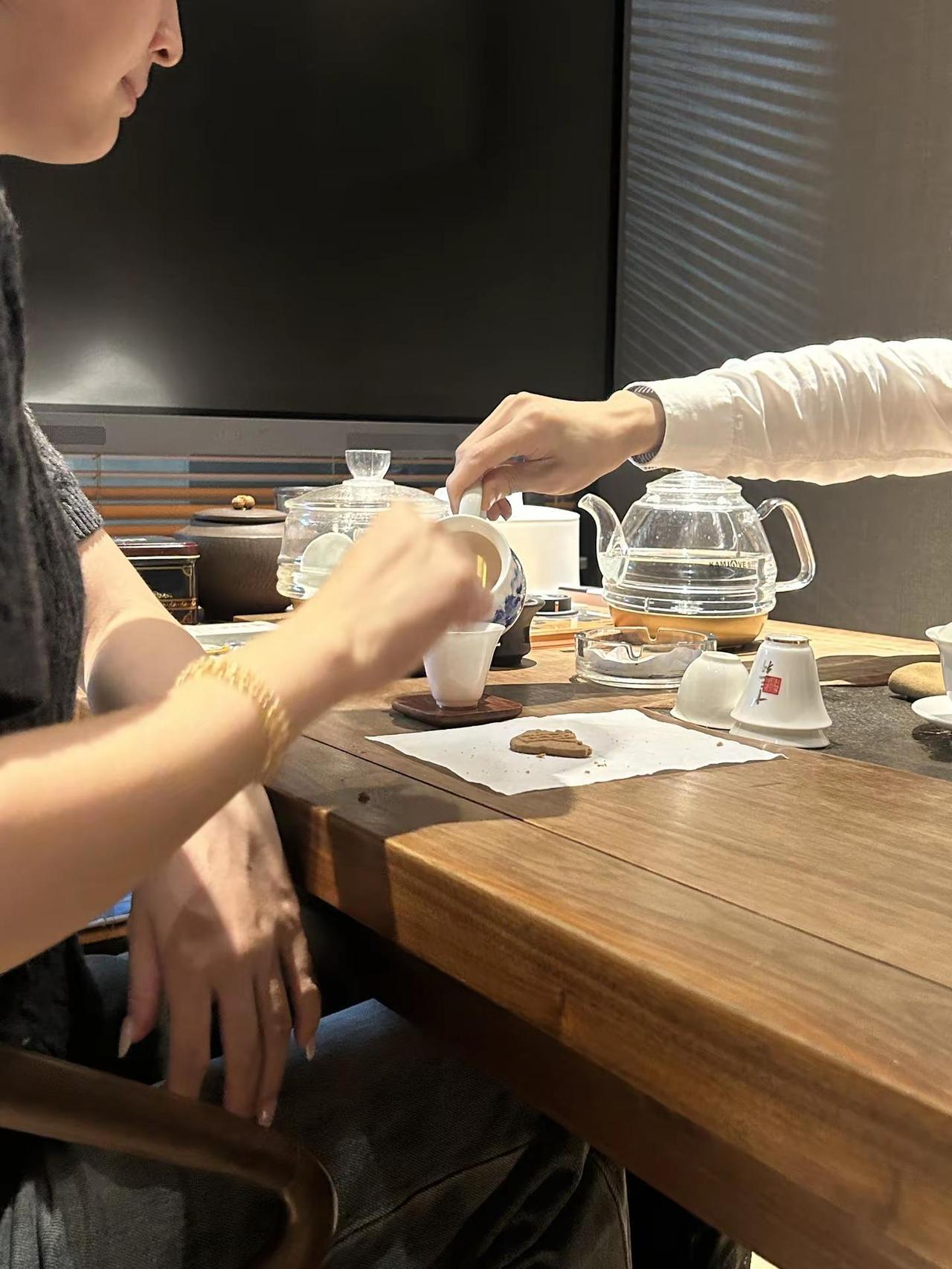 上喝第一口春茶