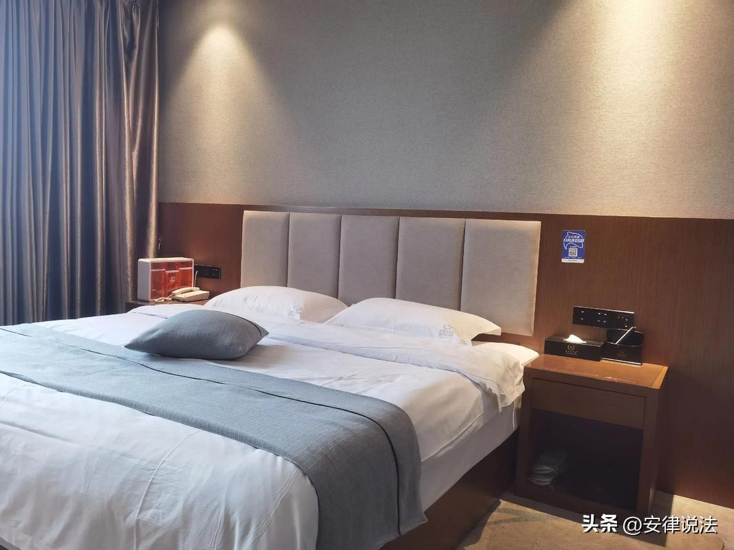 “做好防护也不行！”山西太原，46岁男子明知自身患艾滋病的情况下，多次与一男子进