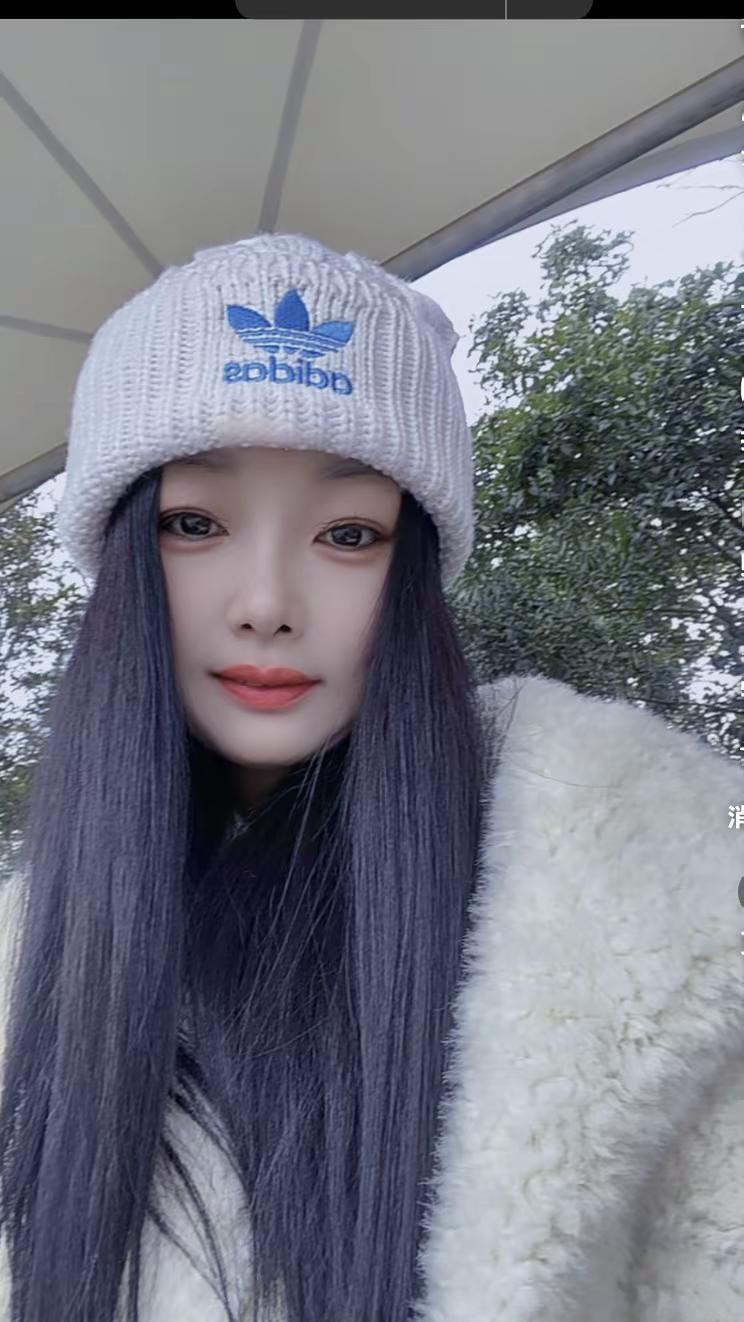 最后让你安宁的不过是一个阳光充足的角落，和 一颗不再四处张望的心…