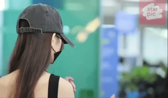 张元英这算是耍大牌吗～