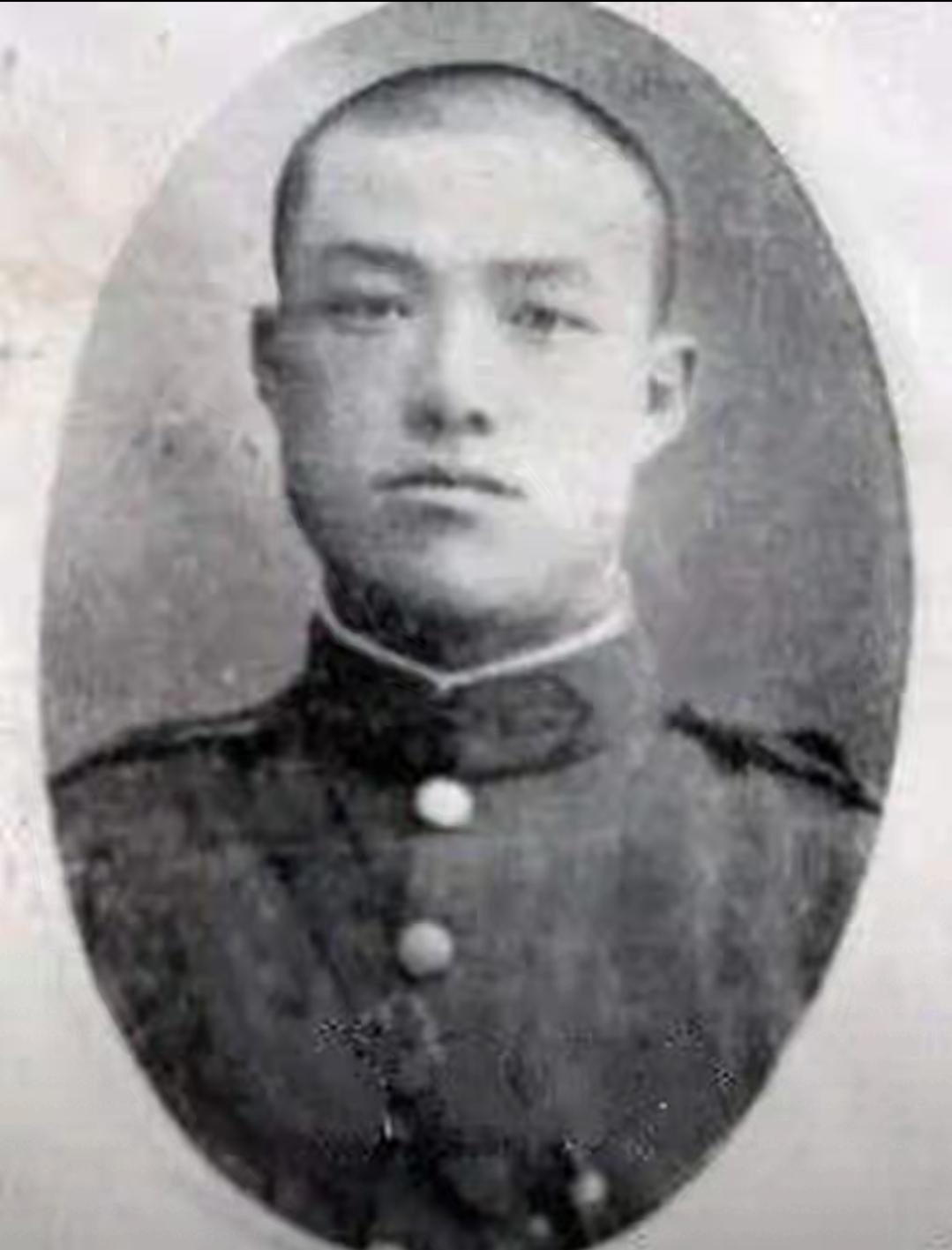 南开读书、讲武堂出身的东北军悍将，从长城杀到江汉，夜袭日寇时遭空袭殉国的朱鸿勋