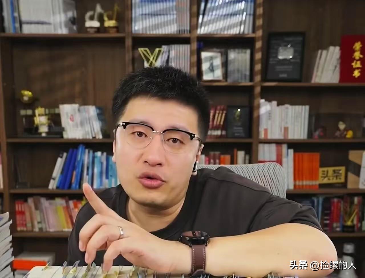 遗憾，张雪峰走了
这是个非常遗憾的消息，现年41岁的张雪峰，本名张子彪，在202