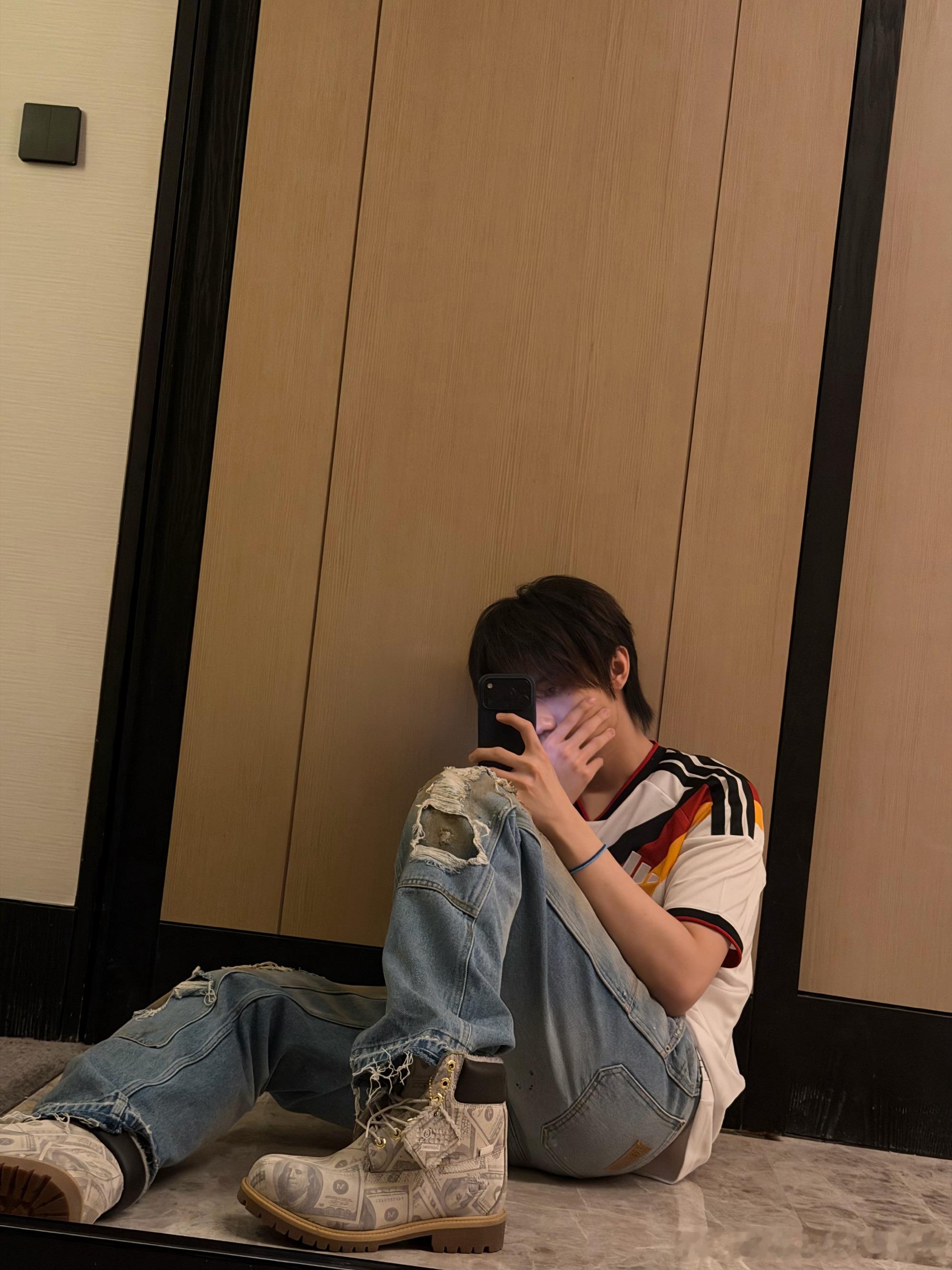 张子墨唱了孤雏国粤无双录制花絮都这么好听，正片得有多绝啊！什么时候官宣播出时间啊