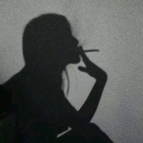 “其实让人崩溃的东西很简单：是说话的语气，是不耐烦的情绪，都是芝麻一样的小事，可