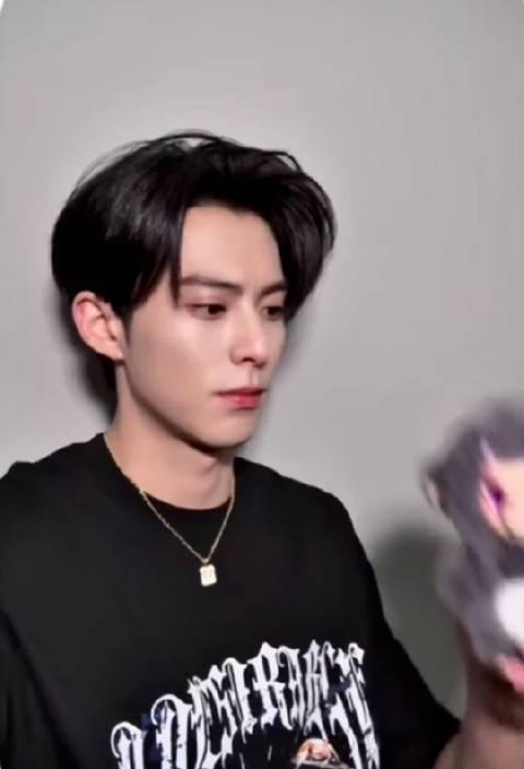 王鹤棣沈月现实版尼克朱迪

王鹤棣沈月在一次活动中成功再现了动画电影《疯狂动物城