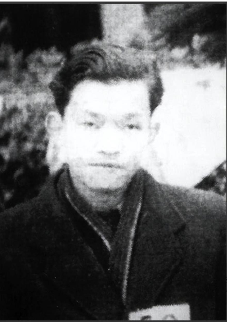 1949年,重庆刚解放，军统少将当街抱住一个人怒吼："冉益智，你这叛徒，跟我去自