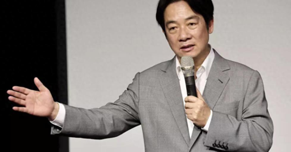 风向变了！民进党大佬称自己是中国人，预言赖清德民调将跌破3成。
 
8月5日的“