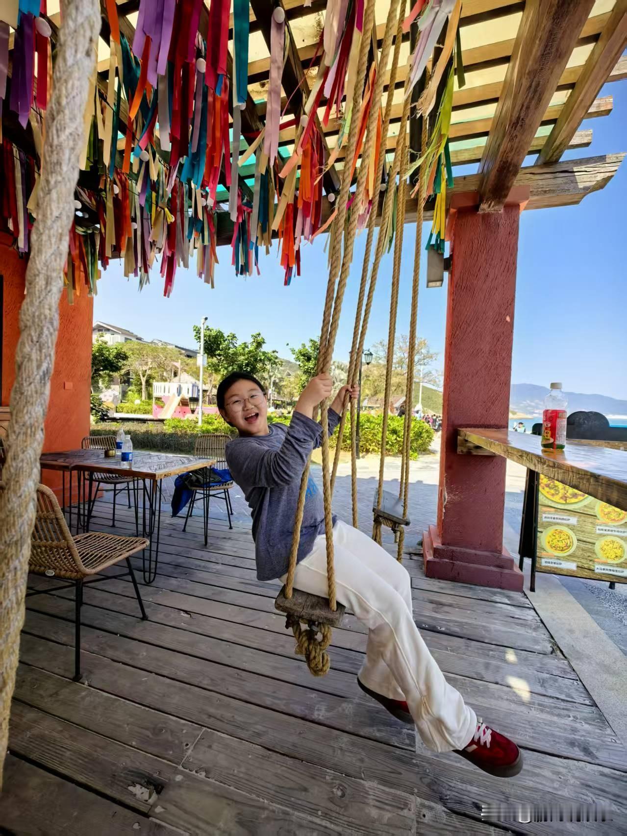 应该是现在经济条件好了，平时想吃什么随时都能吃到买到，不像解放初期物资紧缺还要票