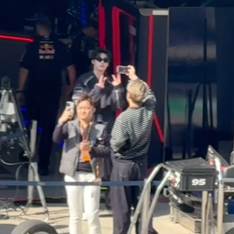 萌物出没 ✌🏻田栩宁f1活动田栩宁赛车服