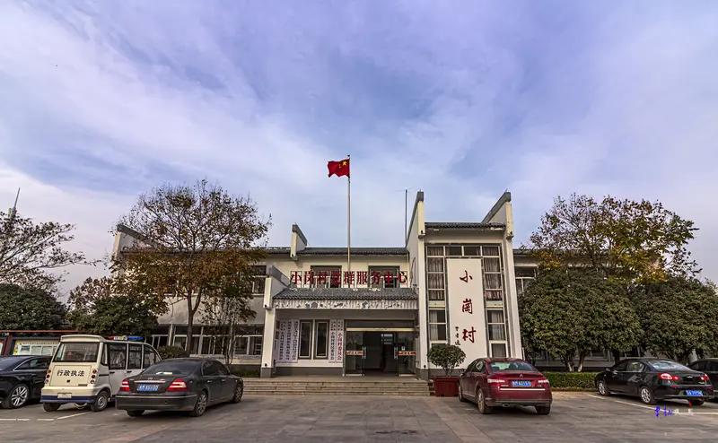 关键是小岗村2.0版这个榜样无法复制——无法在全国有效普及，这就失去了榜样的意义