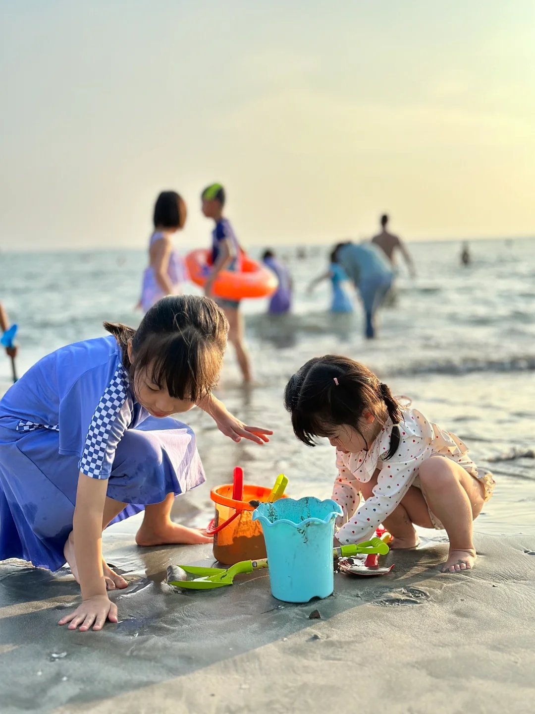 来海边玩啦！