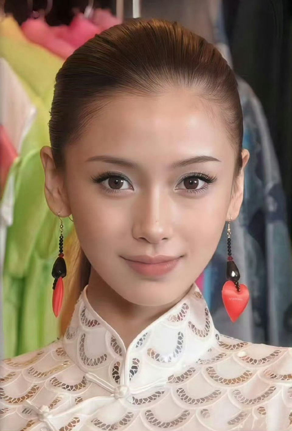 姐姐好完美的一颗头，怎么会这么完美。[捂嘴哭][捂嘴哭] ​​​