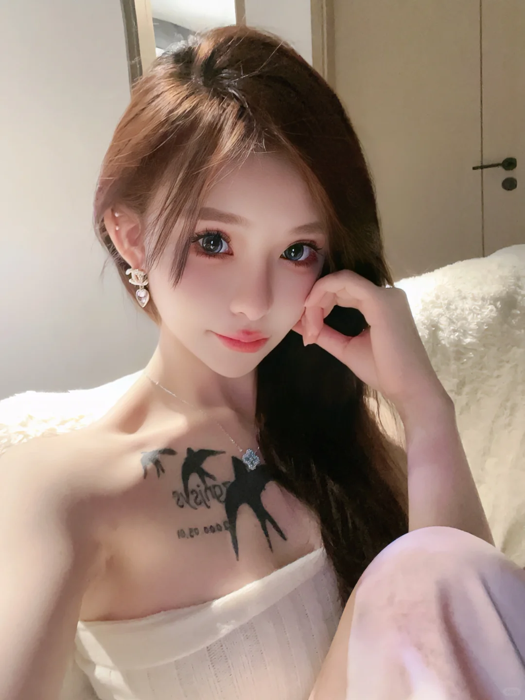 [害羞R]